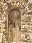 Uralte T&uuml;r in Evenos